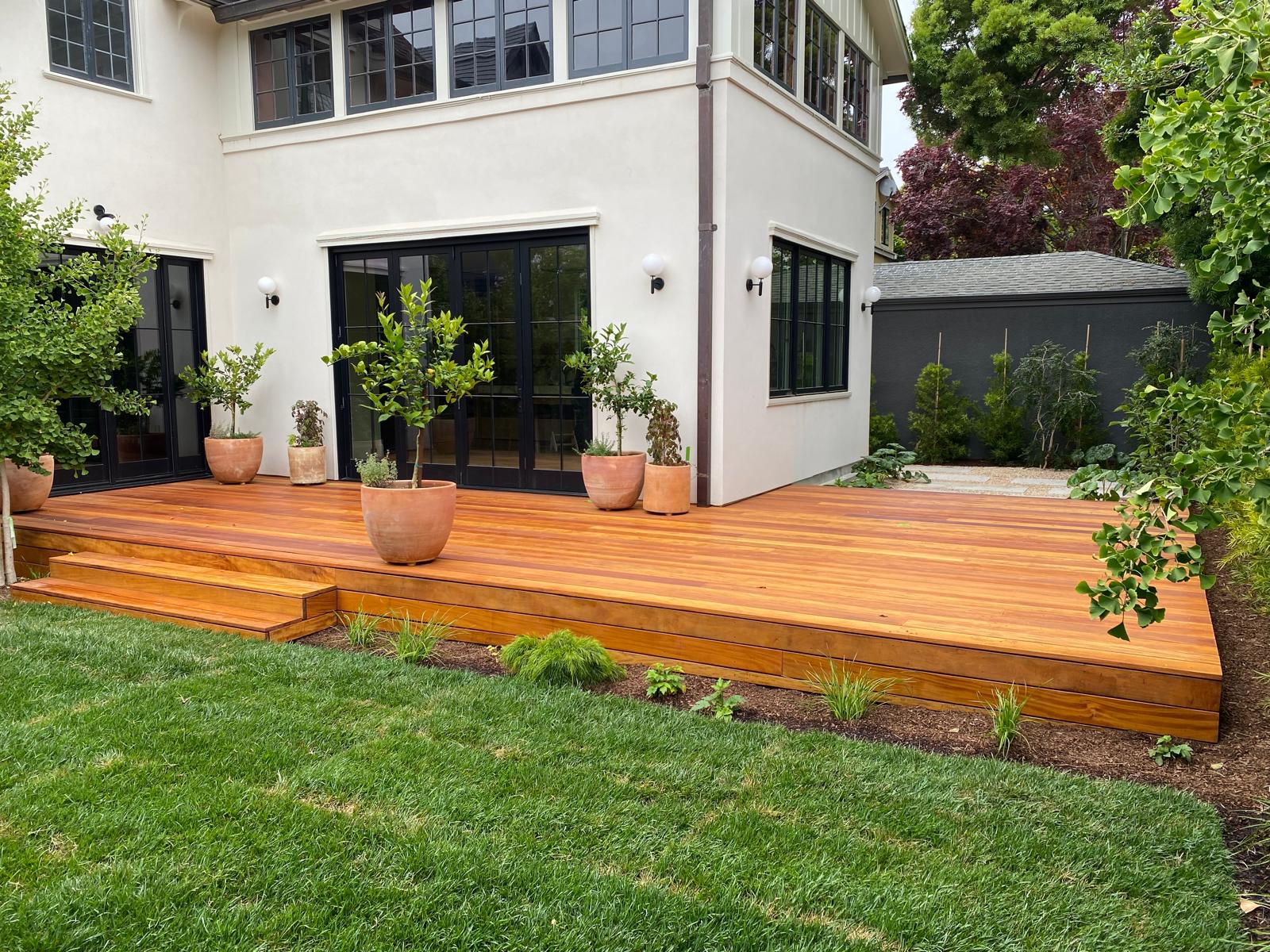 Modern high-end home built by a general contractor in East Bay